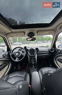 Позашляховик / Кросовер MINI Countryman 2015 в 