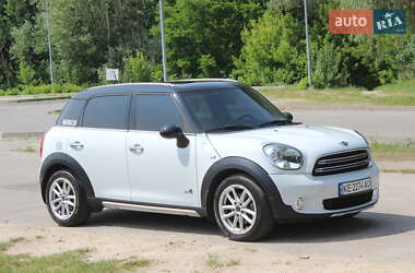 Внедорожник / Кроссовер MINI Countryman 2015 в 