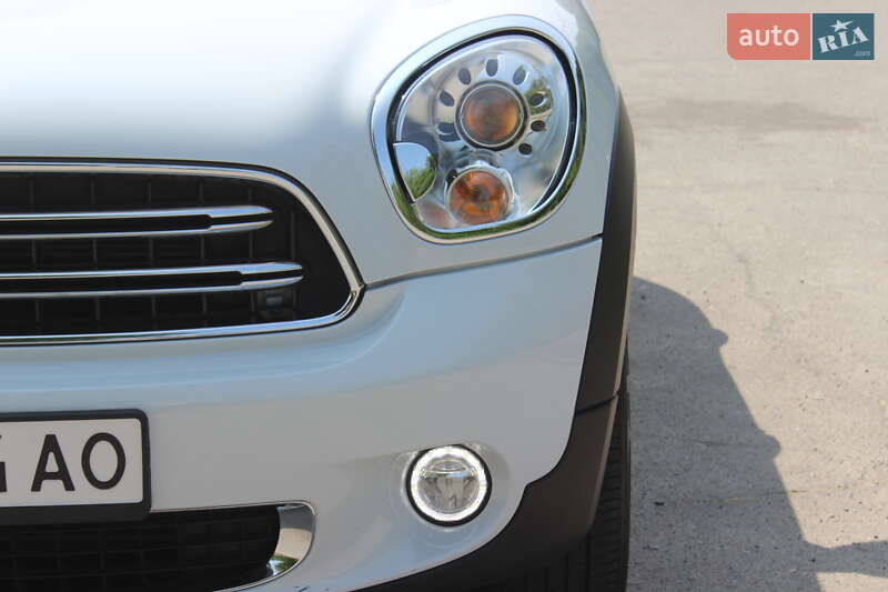 Внедорожник / Кроссовер MINI Countryman 2015 в Днепре