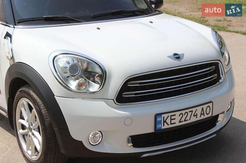 Внедорожник / Кроссовер MINI Countryman 2015 в Днепре