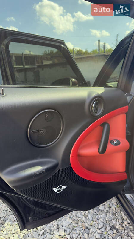 Внедорожник / Кроссовер MINI Countryman 2015 в Киеве