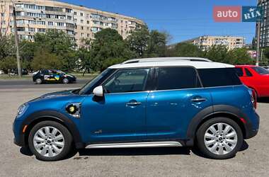 Хэтчбек MINI Countryman 2017 в 