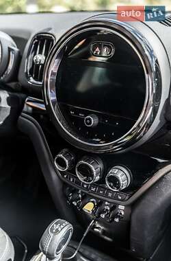 Внедорожник / Кроссовер MINI Countryman 2021 в 