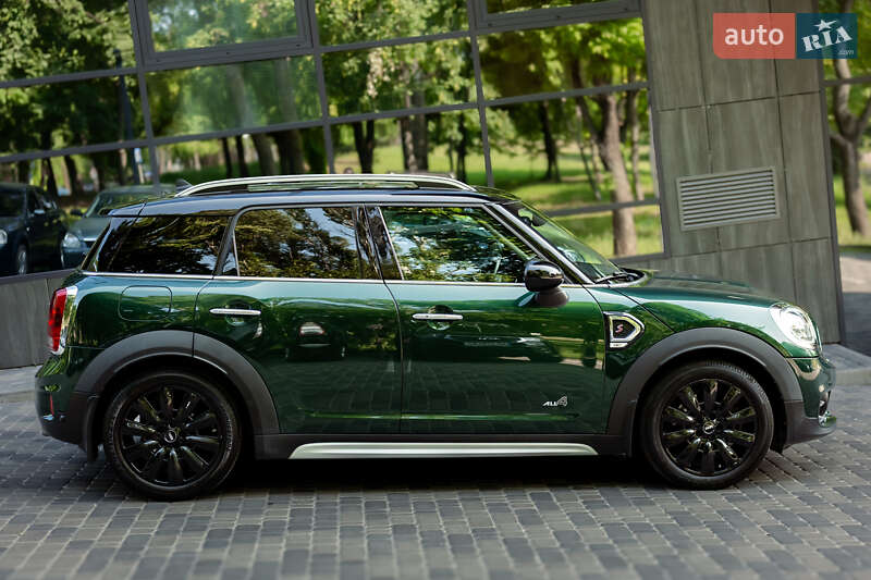 Хэтчбек MINI Countryman 2017 в Запорожье