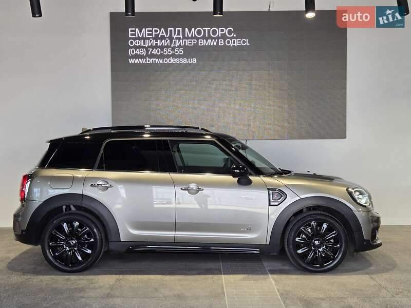 Хэтчбек MINI Countryman 2019 в Одессе