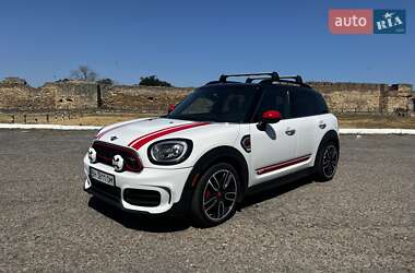 Хэтчбек MINI Countryman 2018 в 