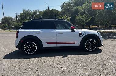 Хэтчбек MINI Countryman 2018 в 