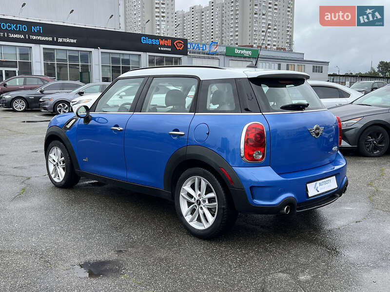 Хэтчбек MINI Countryman 2013 в Киеве