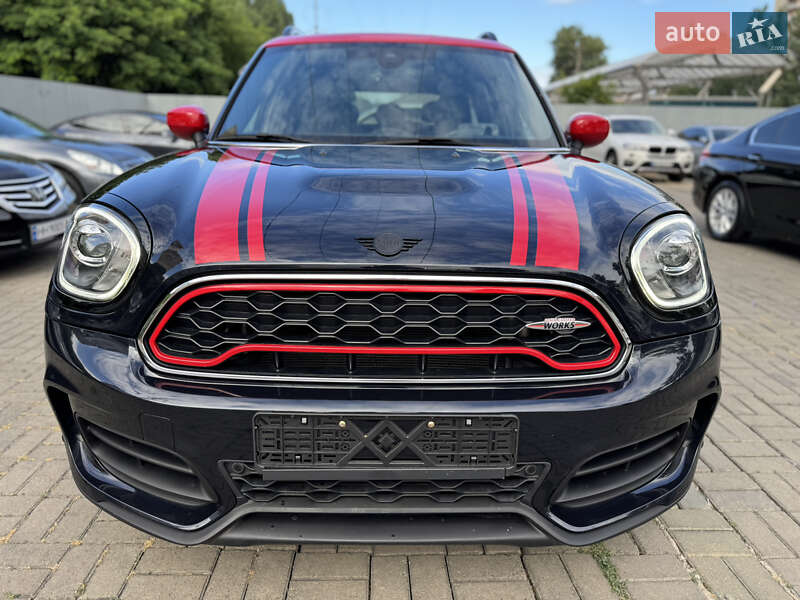 Хэтчбек MINI Countryman 2019 в 