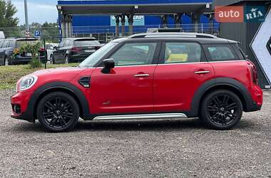 Хэтчбек MINI Countryman 2019 в 