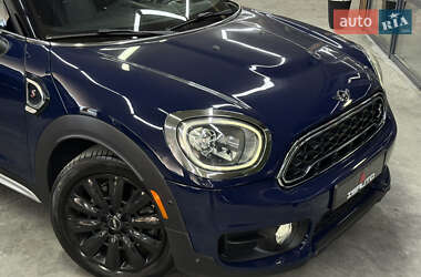 Хэтчбек MINI Countryman 2017 в 