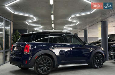 Хэтчбек MINI Countryman 2017 в 