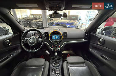 Хэтчбек MINI Countryman 2017 в 