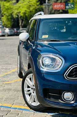 Хэтчбек MINI Countryman 2017 в 