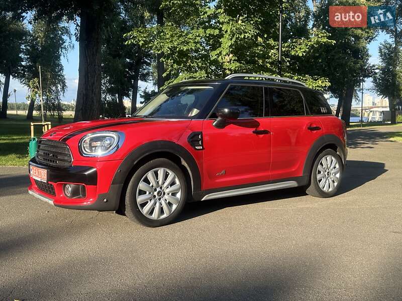 Хэтчбек MINI Countryman 2019 в Киеве фото 16 Хэтчбек MINI Countryman 2019 в Киеве