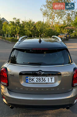 Хэтчбек MINI Countryman 2018 в 