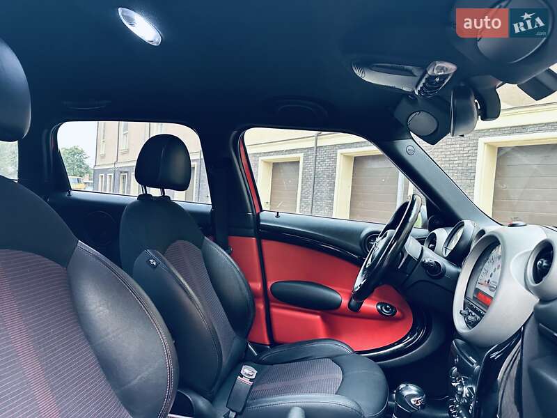 Хэтчбек MINI Countryman 2011 в Киеве