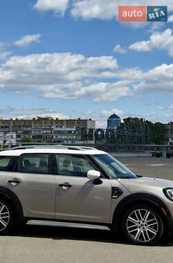 Внедорожник / Кроссовер MINI Countryman 2023 в 