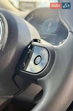 Внедорожник / Кроссовер MINI Countryman 2023 в 