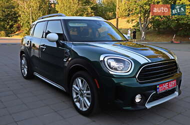 Хэтчбек MINI Countryman 2018 в 