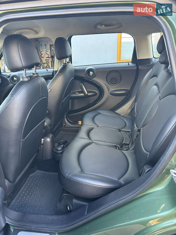 Внедорожник / Кроссовер MINI Countryman 2016 в Первомайске