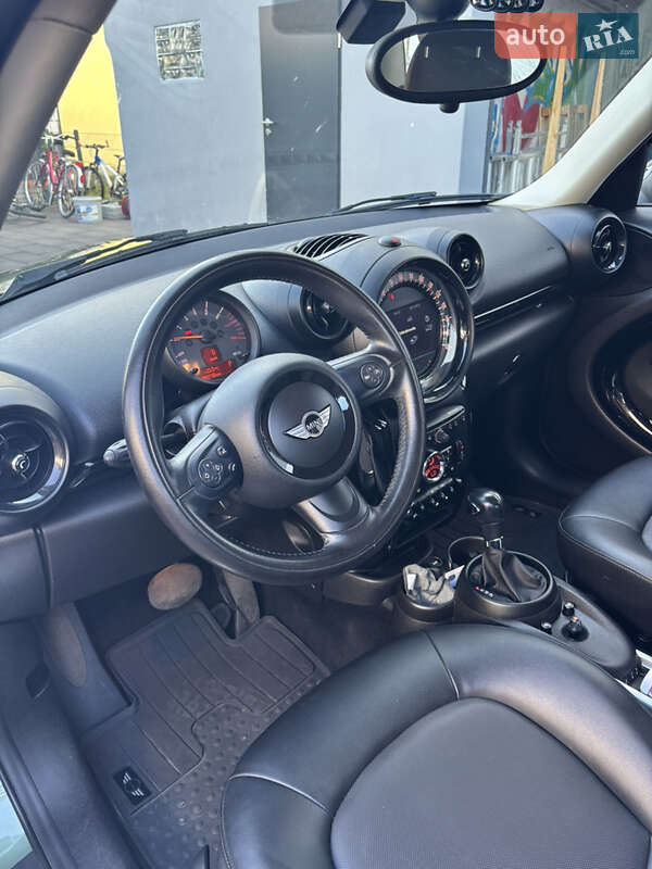 Внедорожник / Кроссовер MINI Countryman 2016 в Первомайске