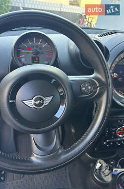 Внедорожник / Кроссовер MINI Countryman 2016 в 