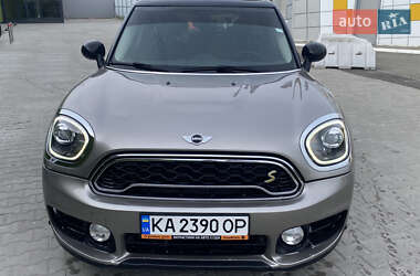 Хэтчбек MINI Countryman 2017 в 
