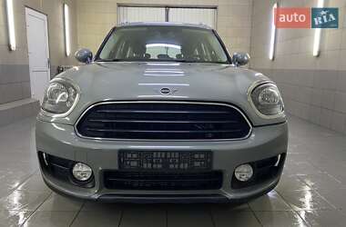 Хэтчбек MINI Countryman 2019 в 