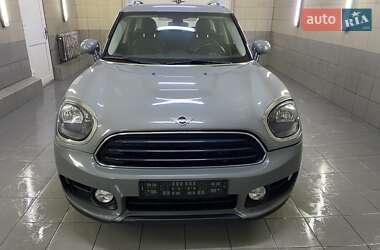 Хэтчбек MINI Countryman 2019 в 