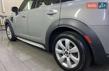 Хэтчбек MINI Countryman 2019 в 