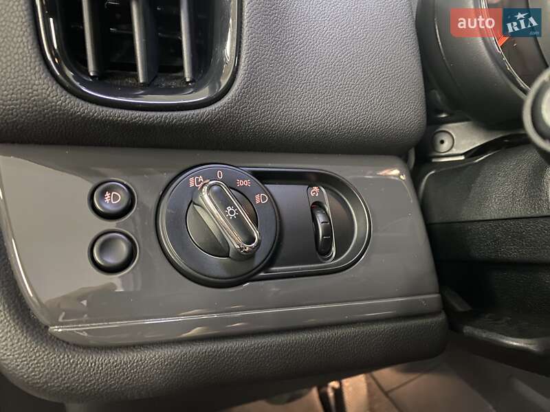 Хэтчбек MINI Countryman 2019 в Умани фото 30 Хэтчбек MINI Countryman 2019 в Умани