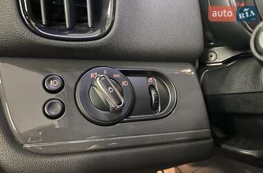 Хэтчбек MINI Countryman 2019 в 