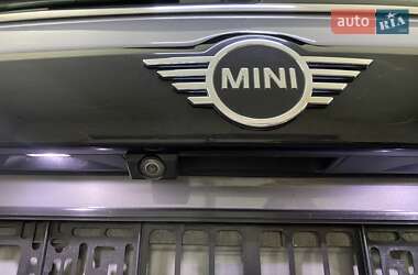 Хэтчбек MINI Countryman 2019 в 