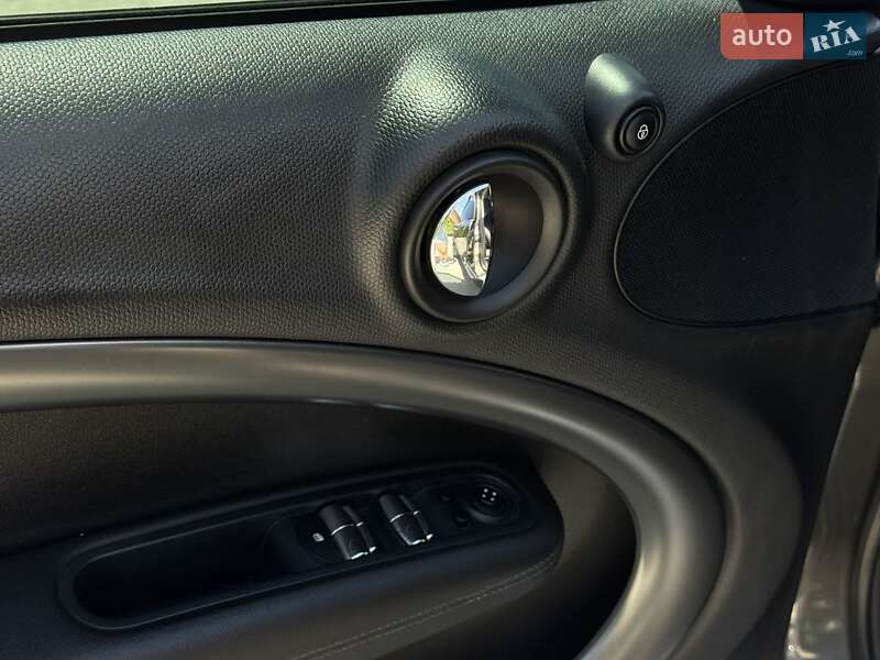 Внедорожник / Кроссовер MINI Countryman 2013 в Каменец-Подольском