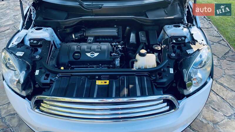 Внедорожник / Кроссовер MINI Countryman 2014 в Киеве