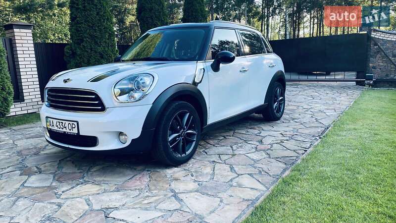 Внедорожник / Кроссовер MINI Countryman 2014 в Киеве