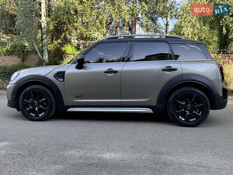 Хэтчбек MINI Countryman 2017 в Киеве фото 31 Хэтчбек MINI Countryman 2017 в Киеве