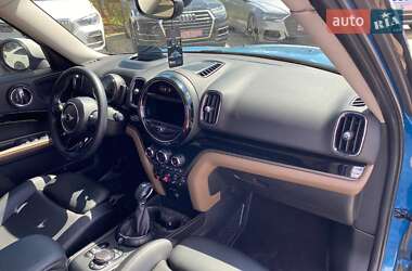 Хэтчбек MINI Countryman 2017 в 