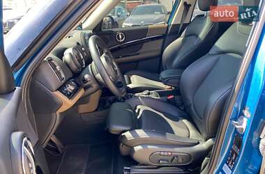 Хэтчбек MINI Countryman 2017 в 