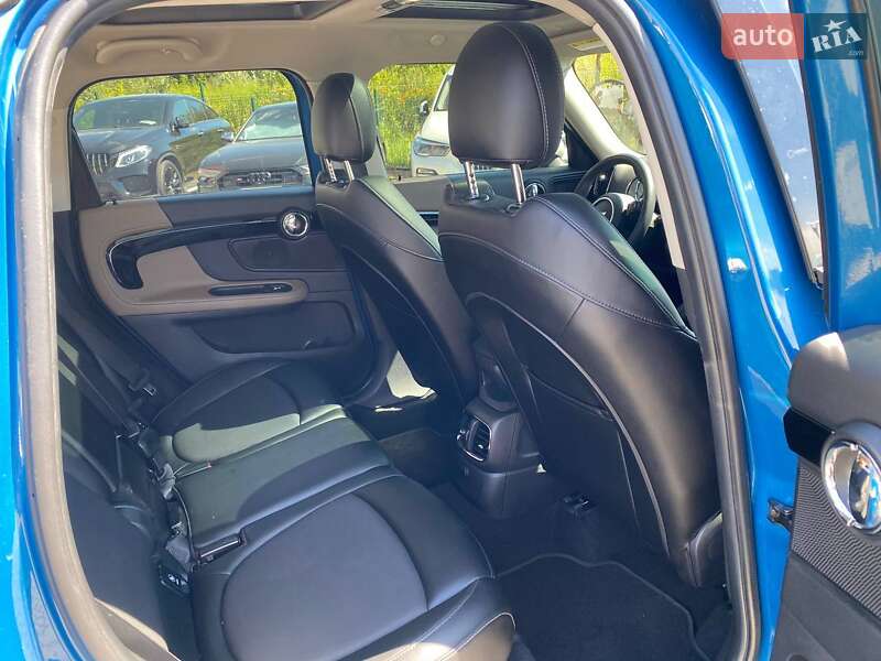 Хэтчбек MINI Countryman 2017 в Львове