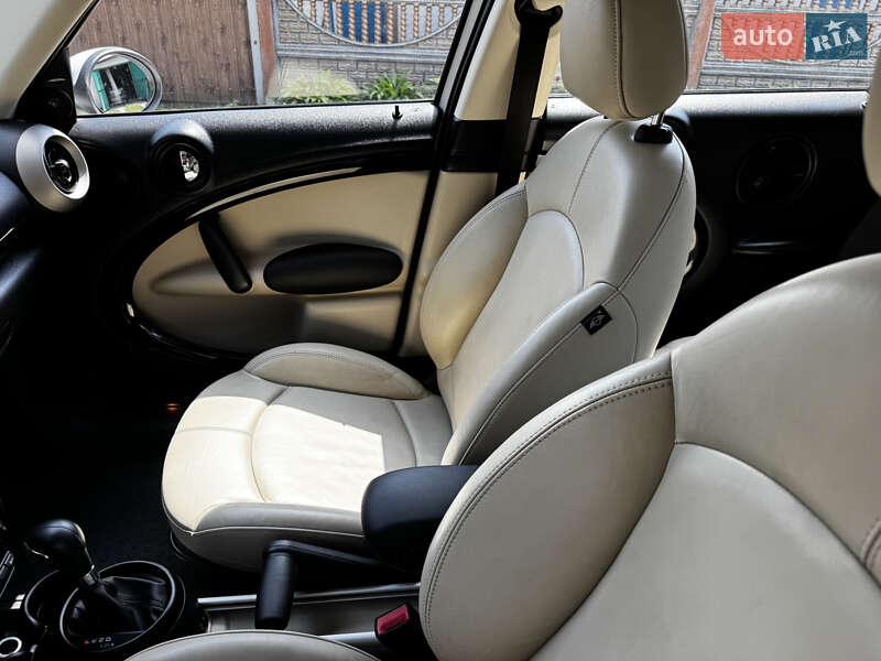 Позашляховик / Кросовер MINI Countryman 2011 в Глобиному