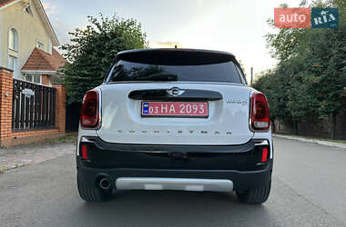 Хэтчбек MINI Countryman 2018 в 