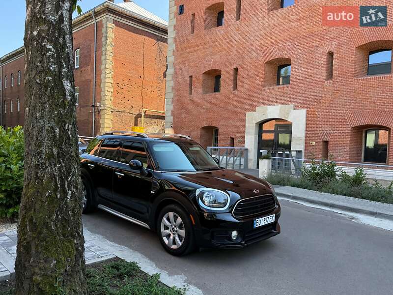 Хэтчбек MINI Countryman 2017 в Львове