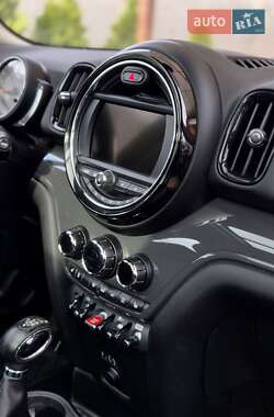 Хэтчбек MINI Countryman 2017 в 