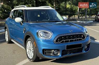 Хэтчбек MINI Countryman 2019 в 