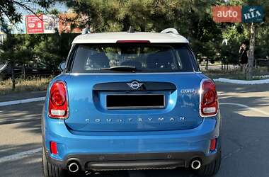 Хэтчбек MINI Countryman 2019 в 