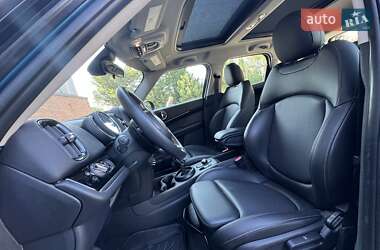 Хэтчбек MINI Countryman 2019 в 