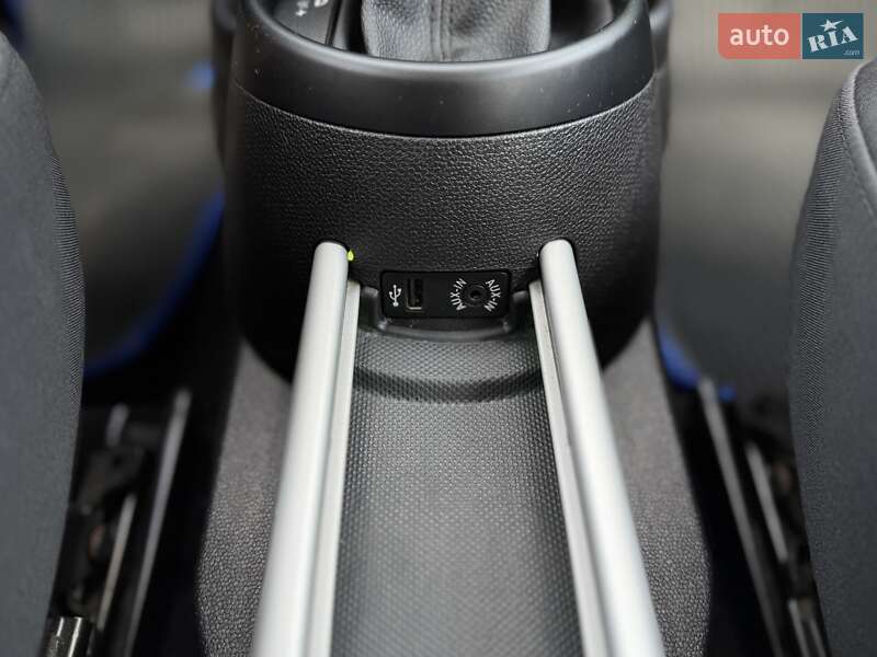 Внедорожник / Кроссовер MINI Countryman 2015 в Днепре фото 32 Внедорожник / Кроссовер MINI Countryman 2015 в Днепре