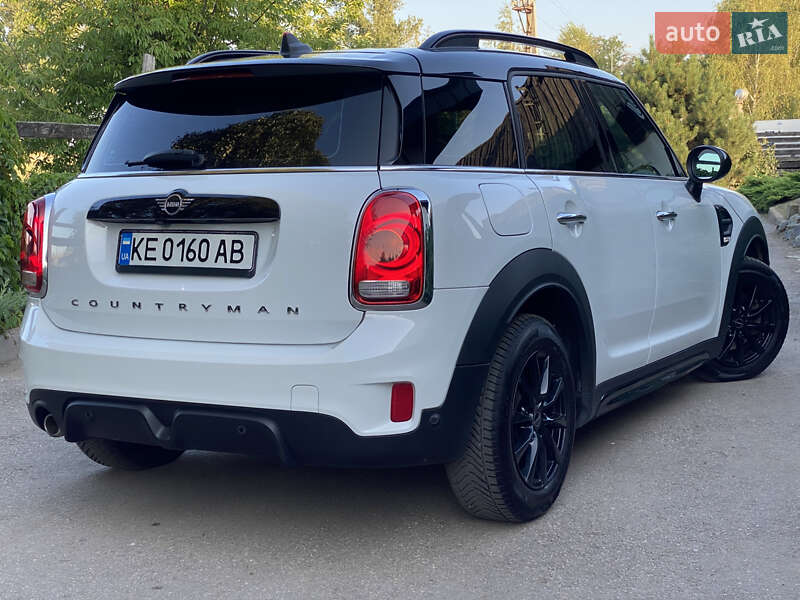 Хэтчбек MINI Countryman 2019 в Днепре